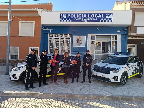 Puerto Lumbreras Equipa Los Coches De La Polic a Local De Con Dos Puerto Lumbreras Equipa Los Coches De La Polic a Local De Con Dos