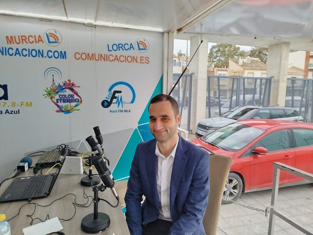 Andrés Pérez, asesor de Kia